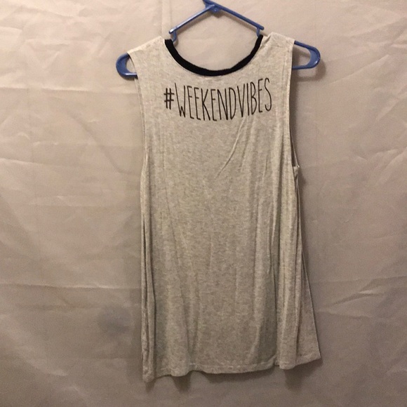 Soft and comfy tank top - Picture 3 of 3